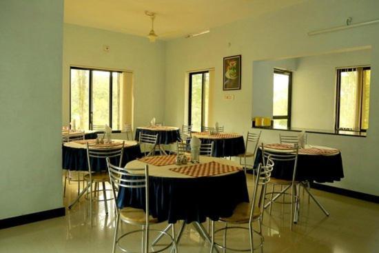 Spice Villas Holiday Udumbanshola Exterior photo